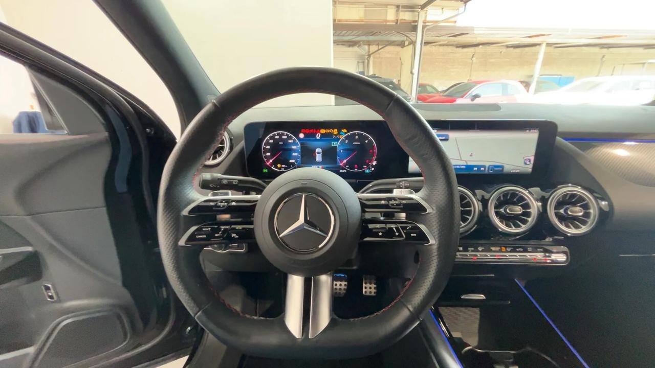 Mercedes-benz GLA 200d Automatic AMG Line Advanced Plus