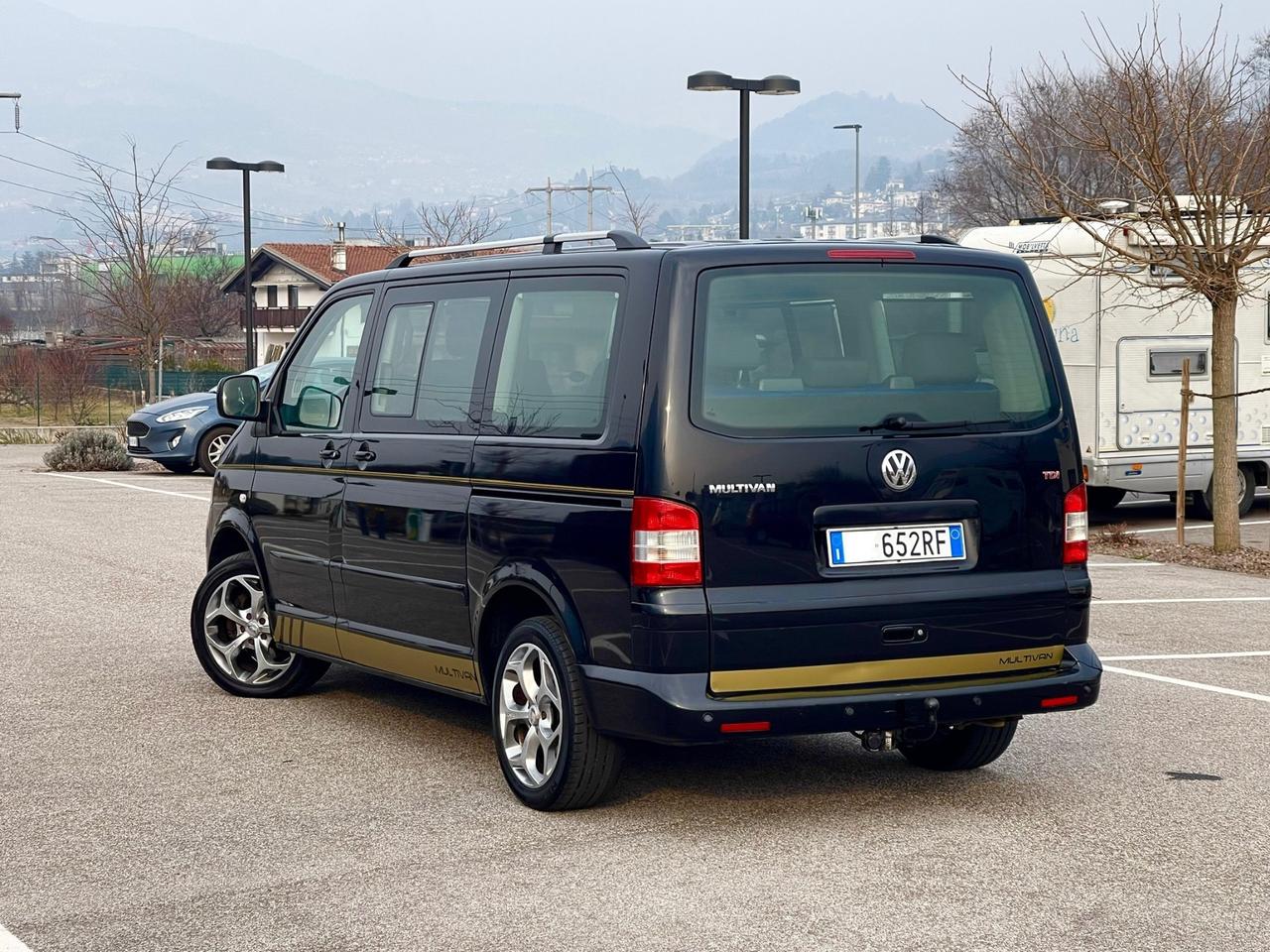 Volkswagen Multivan 2.5 TDI/174CV Comfortline