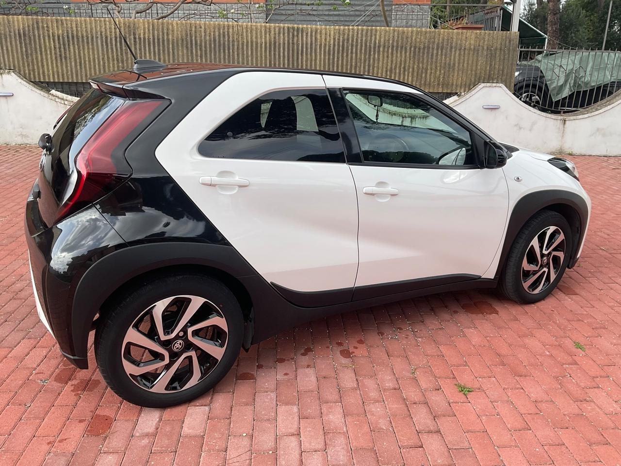 Toyota Aygo X 1.0 VVT-i 72 CV 5 porte Lounge