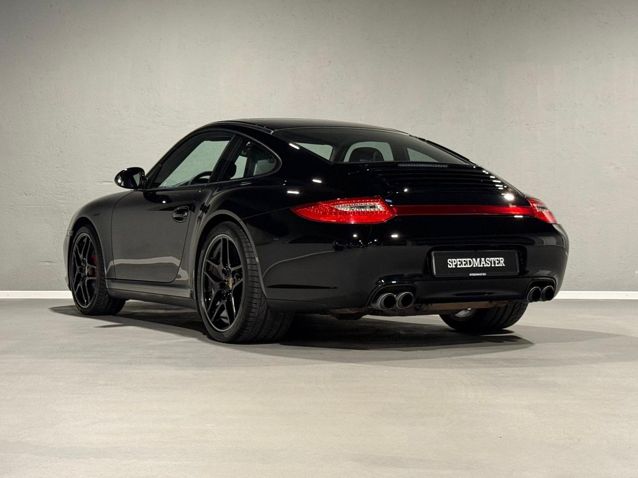 Porsche 911 Carrera 4S Coupé