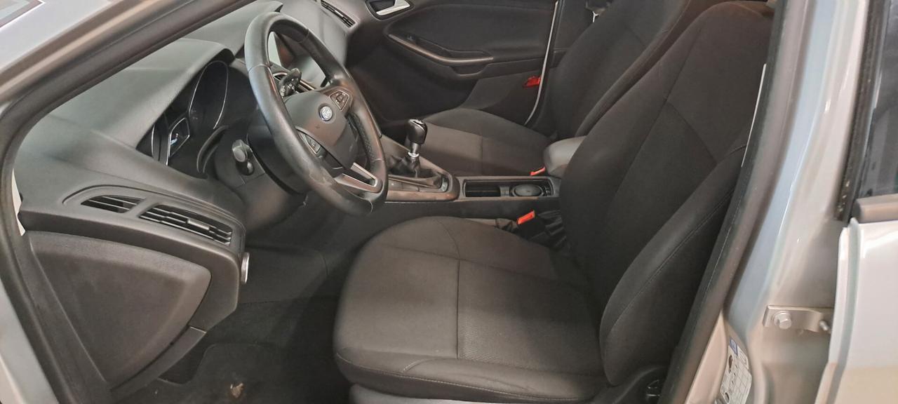 Ford Focus 1.5 TDCi 5p UnicoProprietario Neopatentati