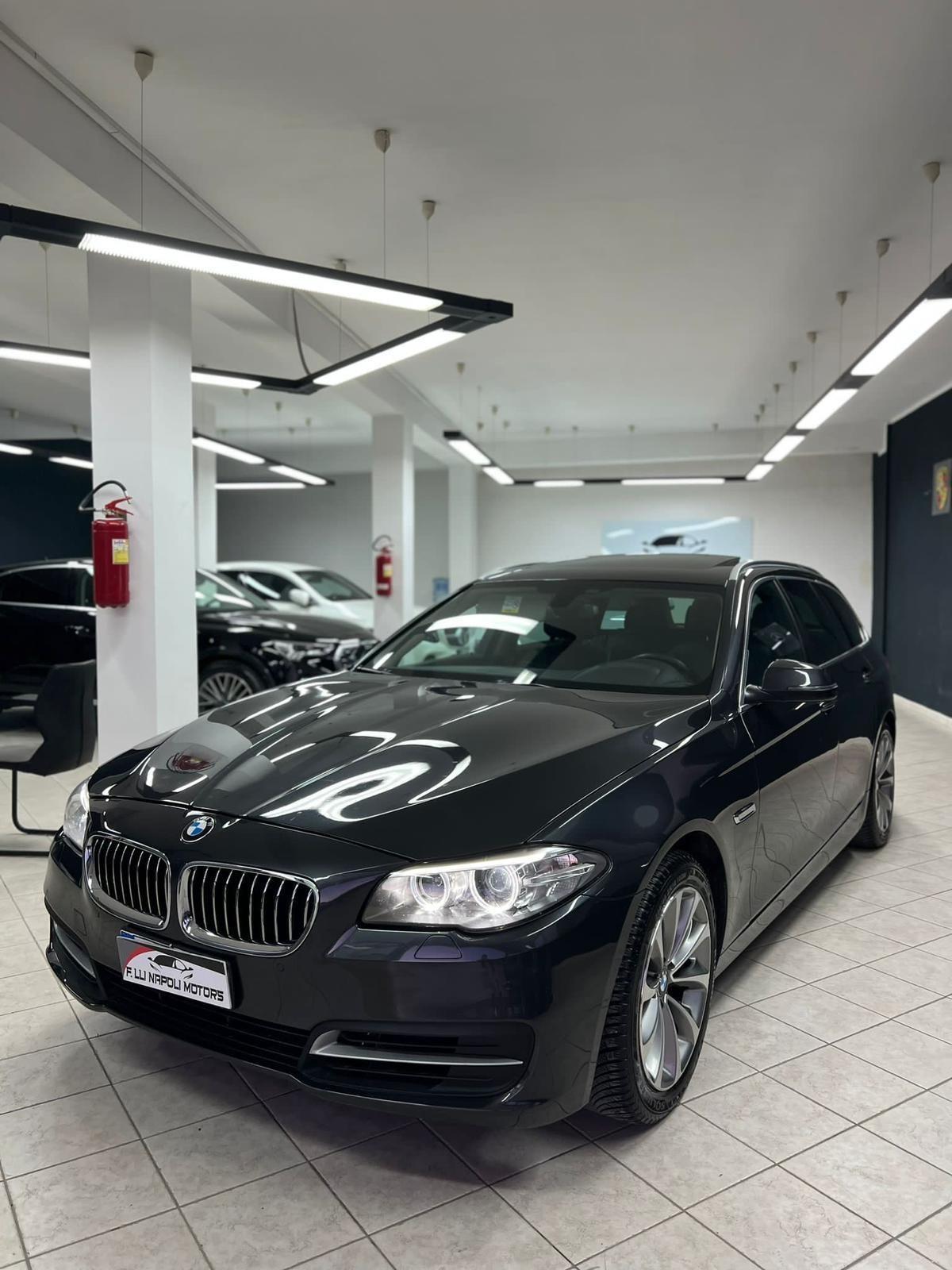 Bmw 520 520d xDrive Touring Luxury