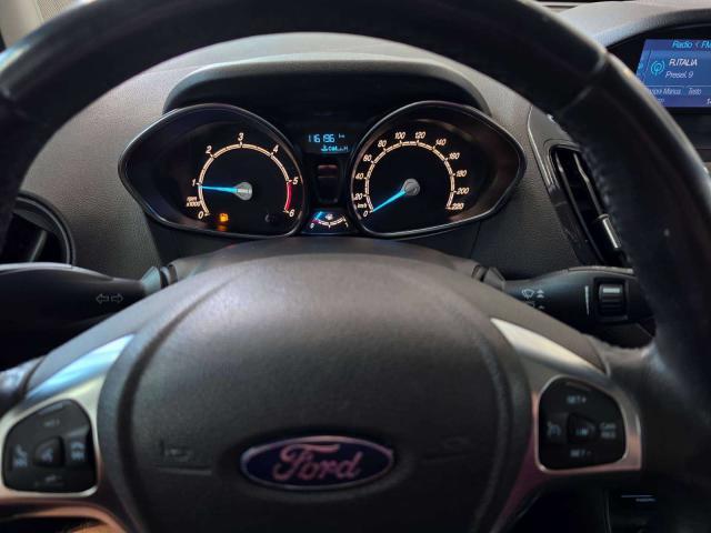 Ford Tourneo Courier 1.6 TDCI 95 CV TITANIUM