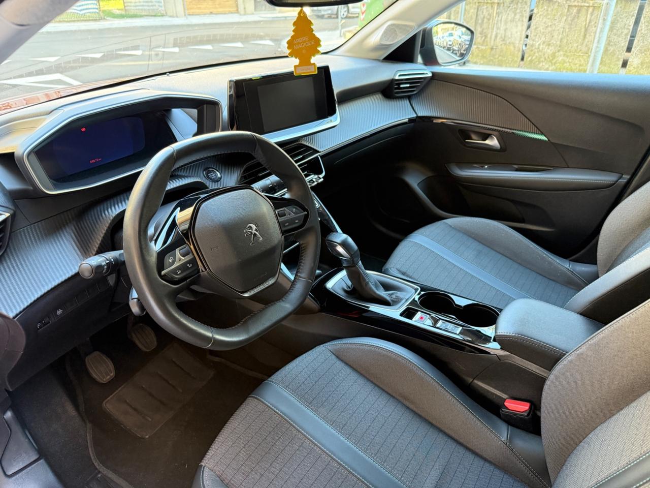 Peugeot 208 PureTech 75 Stop&Start 5 porte Allure