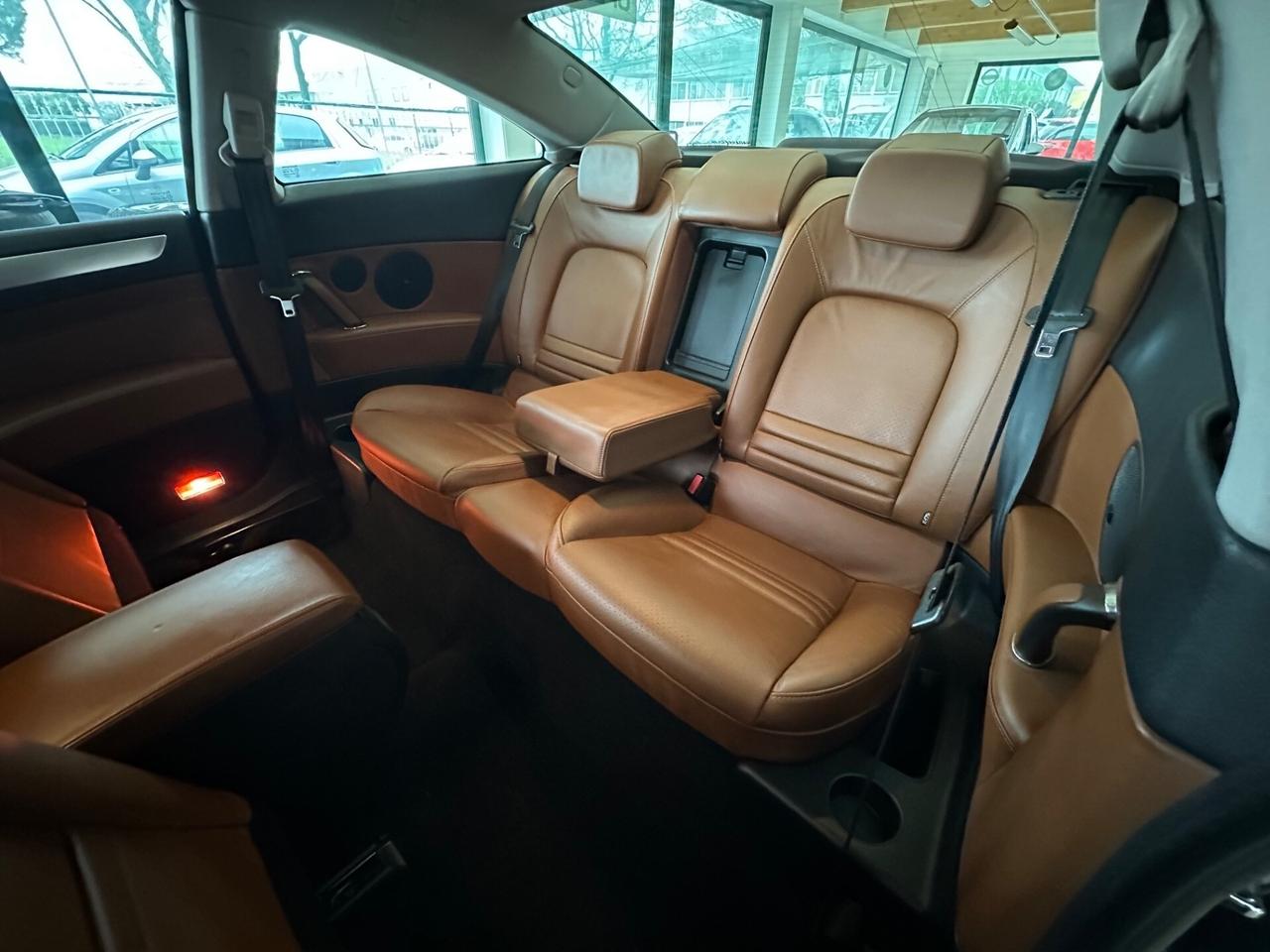 Peugeot 407 Coupé 2.7 V6 HDi Féline