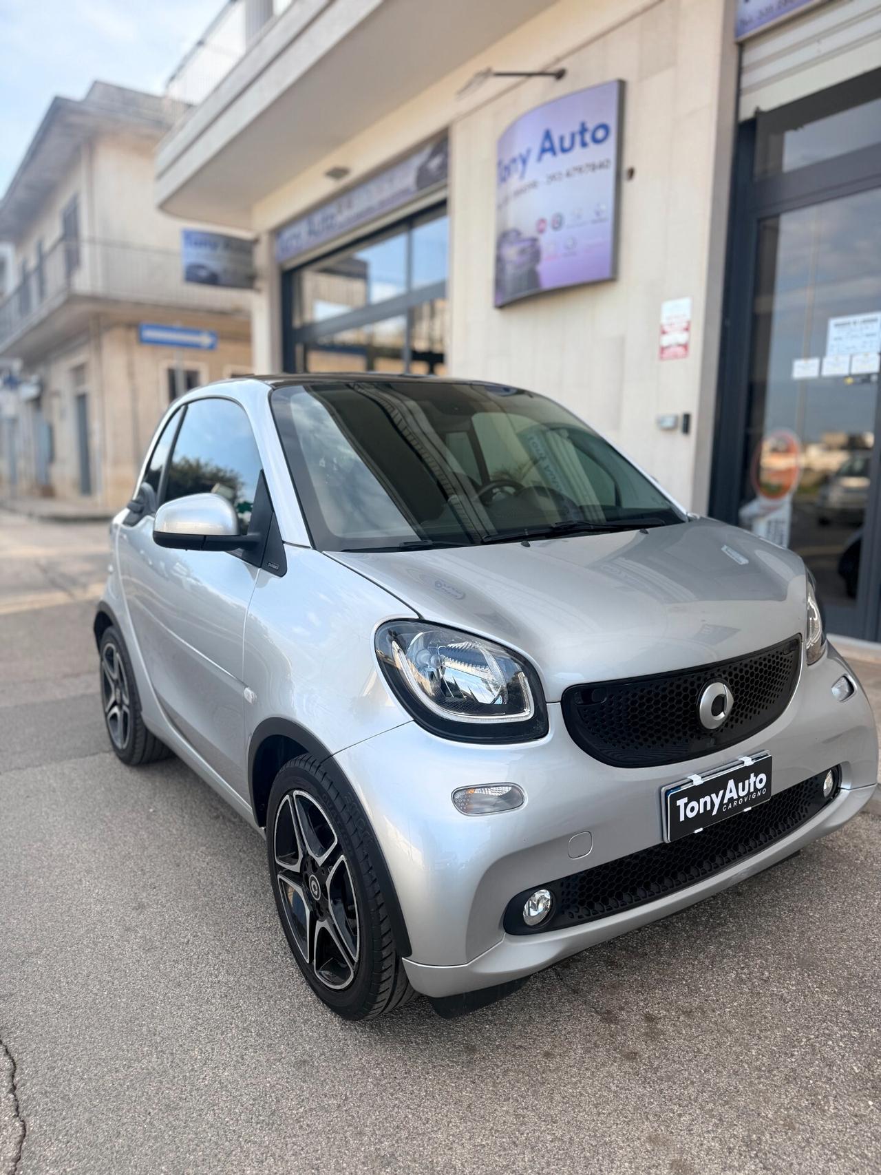 Smart ForTwo 70 c.v. BENZINA 1.0 Passion CON TETTO PANORAMICO,BLOCK SHAFT,FULL LED,BLUETOOTH