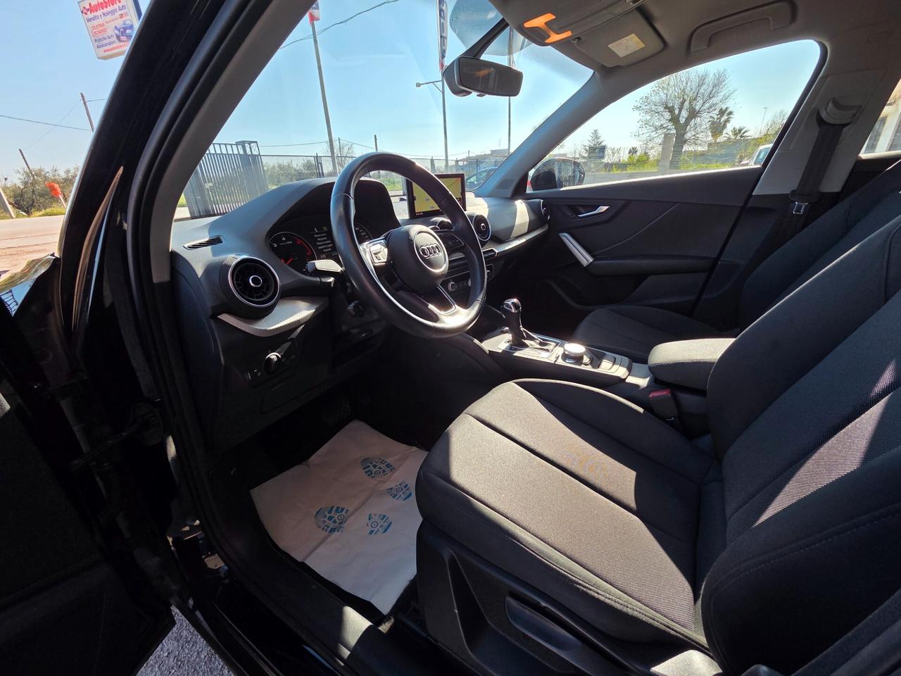Audi Q2 30 TDI S tronic Business