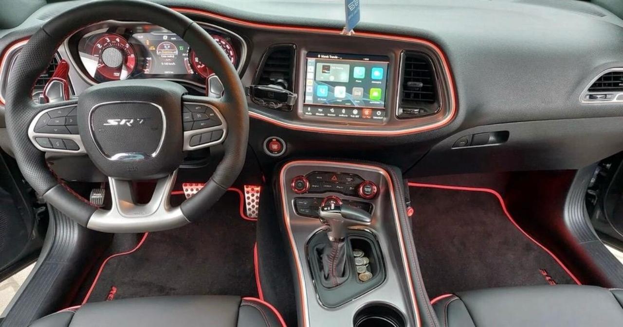 Dodge Challenger 6.2 V8 SRT RedEye 797cv at8