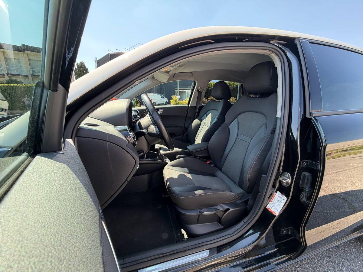 Audi A1 1.6 tdi Admired 90cv