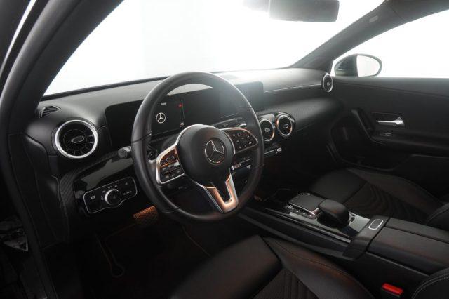 MERCEDES-BENZ A 180 A 180 d Automatic Business Extra