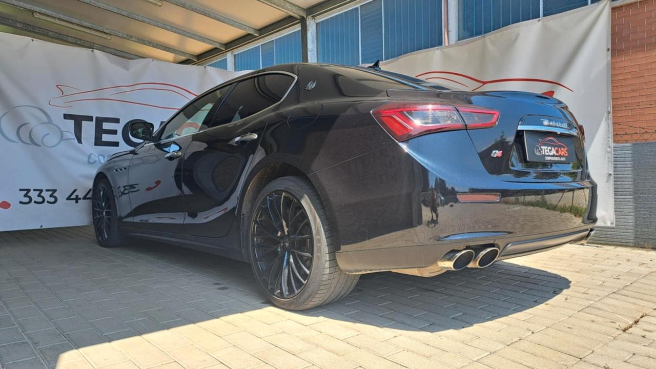Maserati Ghibli V6 S Q4