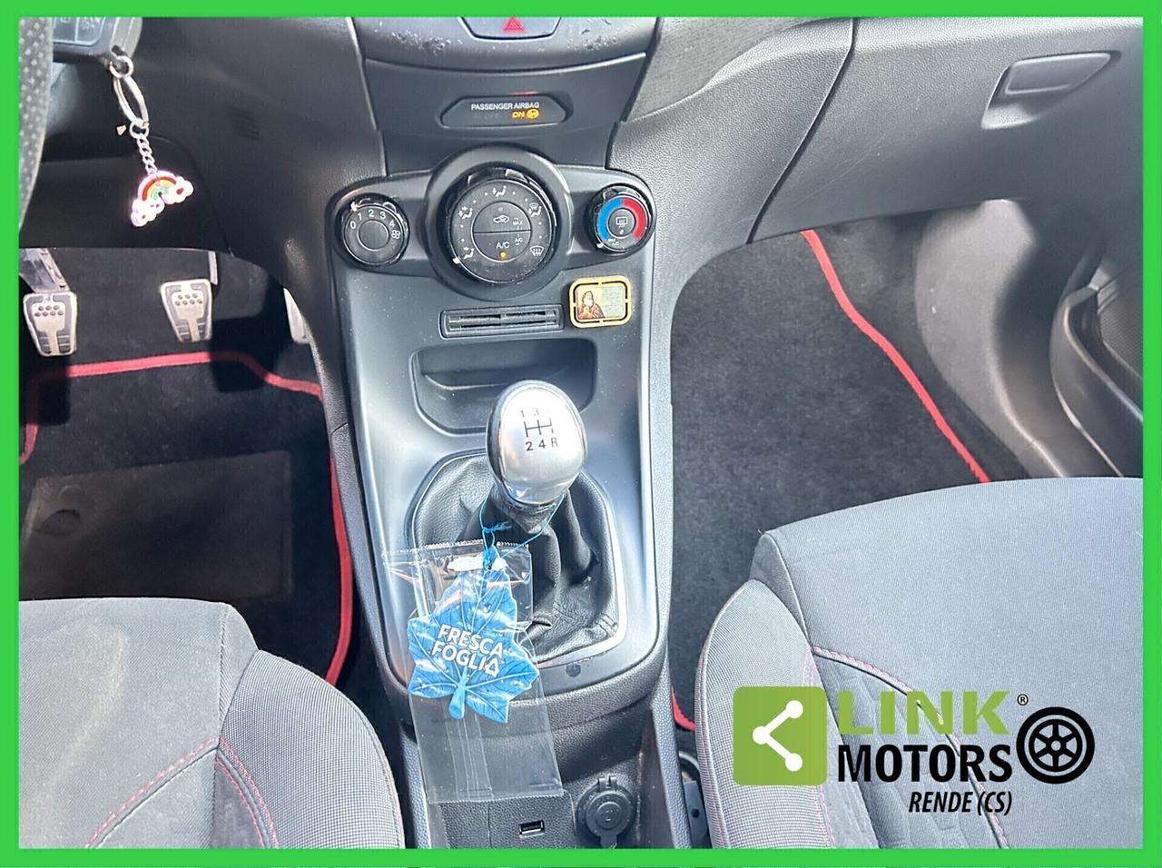 Ford Fiesta 1.5 TDCi 75CV 5 porte ST-Line 01/2017