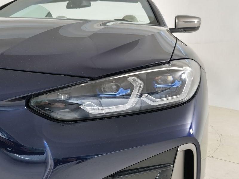 BMW Serie 4 Cabrio Serie 4 G23 2020 Cabrio Benzin M440i Cabrio mhev 48V xdrive auto