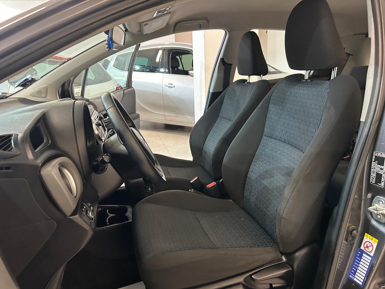 Toyota Yaris 1.0 benzina 51kw 2013