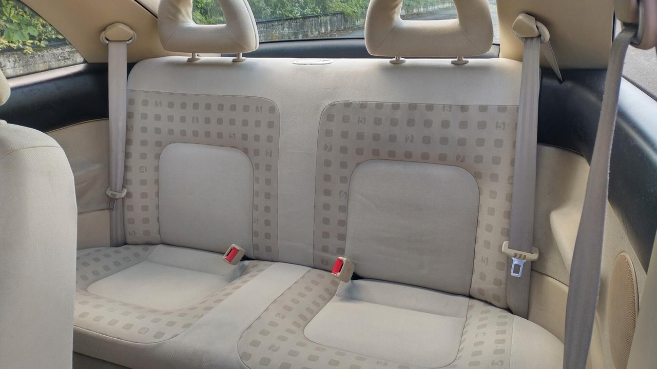 Volkswagen New Beetle 2.0 METANO