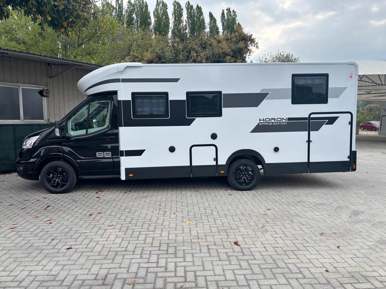 Ci International Spring Edition camper