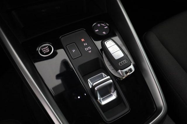 AUDI A3 A3 SPB 30 TDI S tronic Business