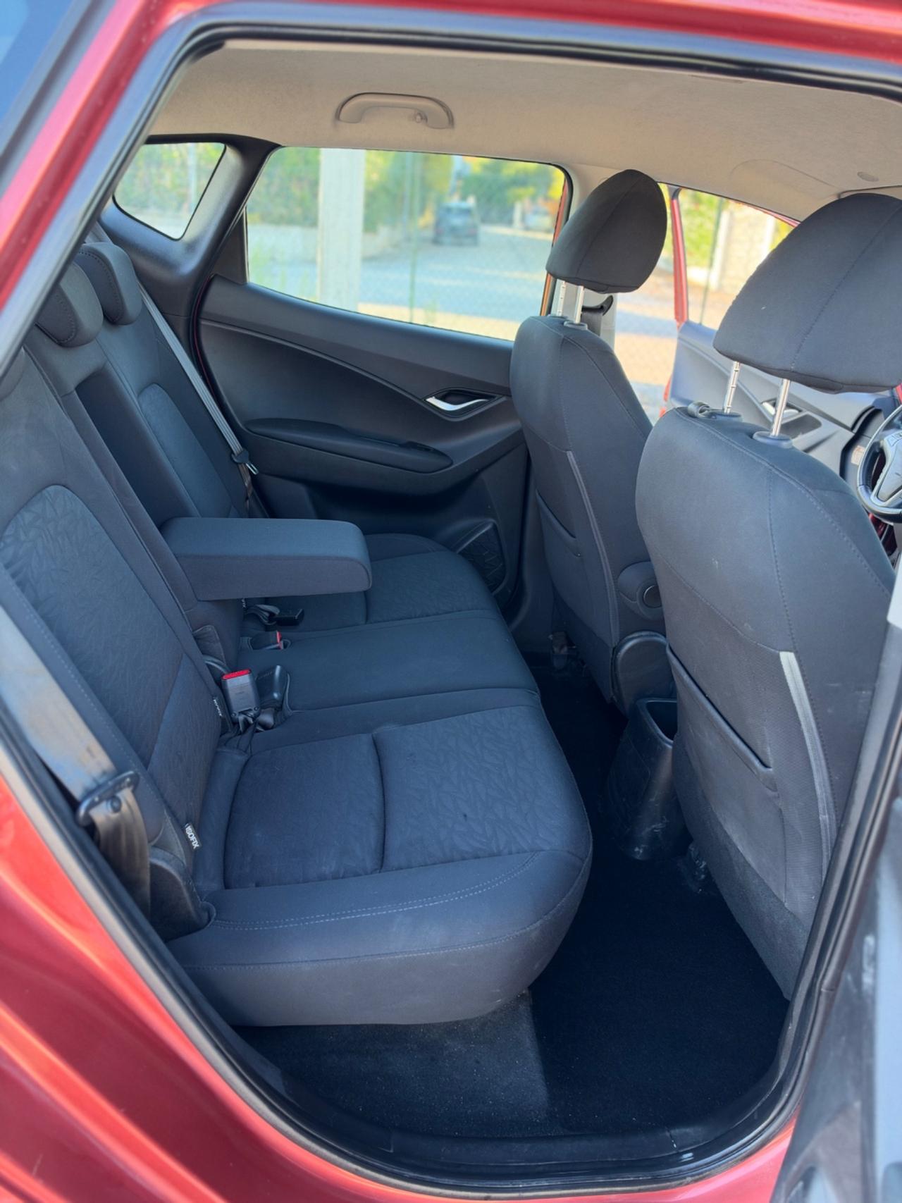 Hyundai iX20 Diesel 1.4 CRDi neopatentati Unipropr
