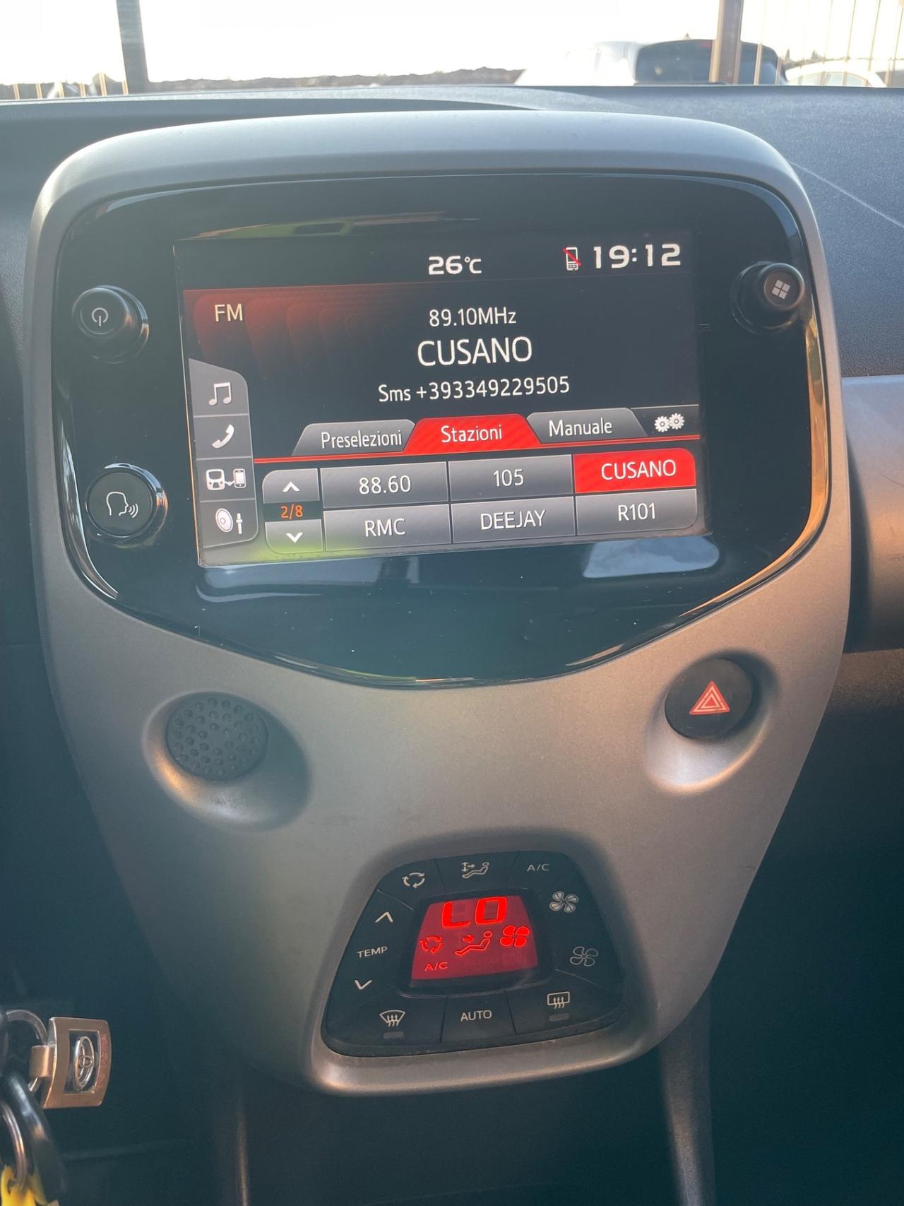 Toyota Aygo 1.0 VVT-i 72 CV 5 porte !!STRAFULL E GARANTITA!!