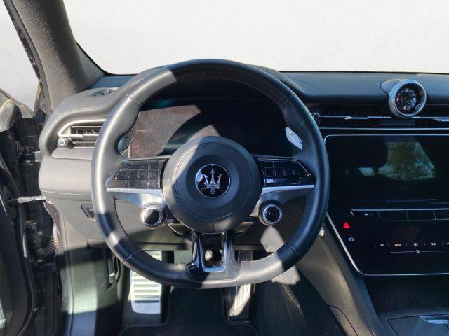 MASERATI Grecale MHEV 300 CV AWD GT