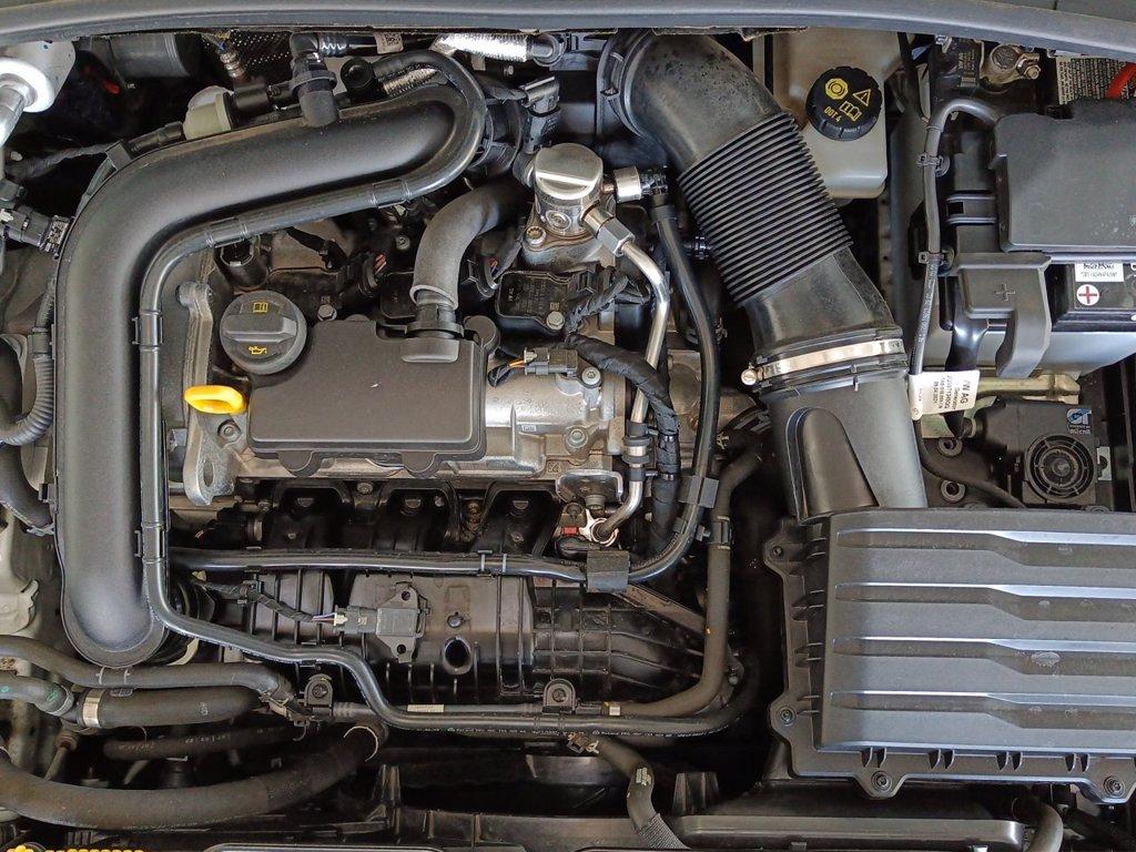 VOLKSWAGEN Polo 1.0 tsi r-line 95cv del 2023