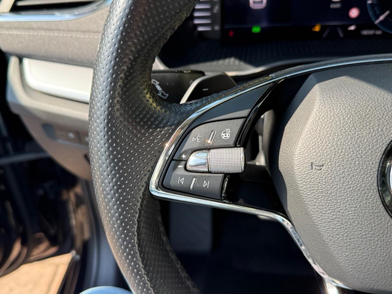 Skoda Octavia 2.0D 150 CV DSG Style/KEYLESS/HEAD UP