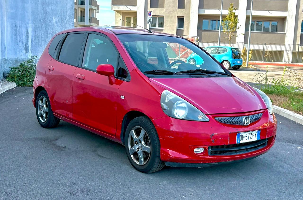 Honda Jazz 1.2 benzina 77cv si neo patentati