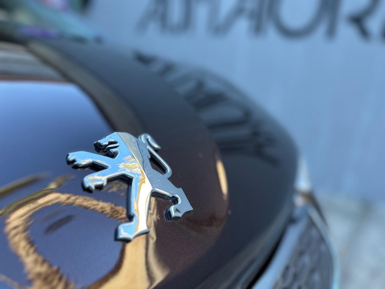 Peugeot 208 1.4 VTi 95 CV 5p. GPL Allure