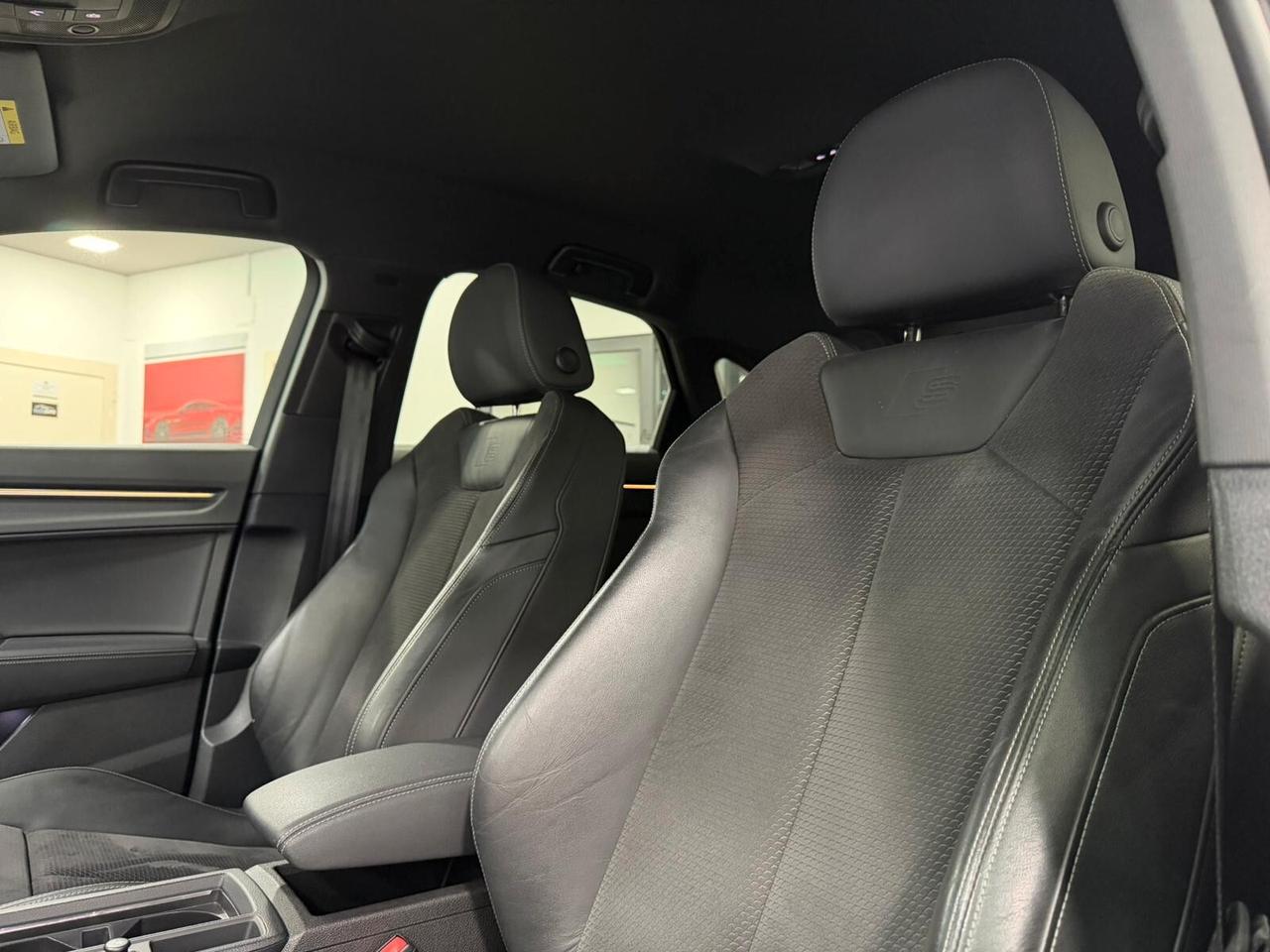 Audi Q3 35 TDI S tronic line edition