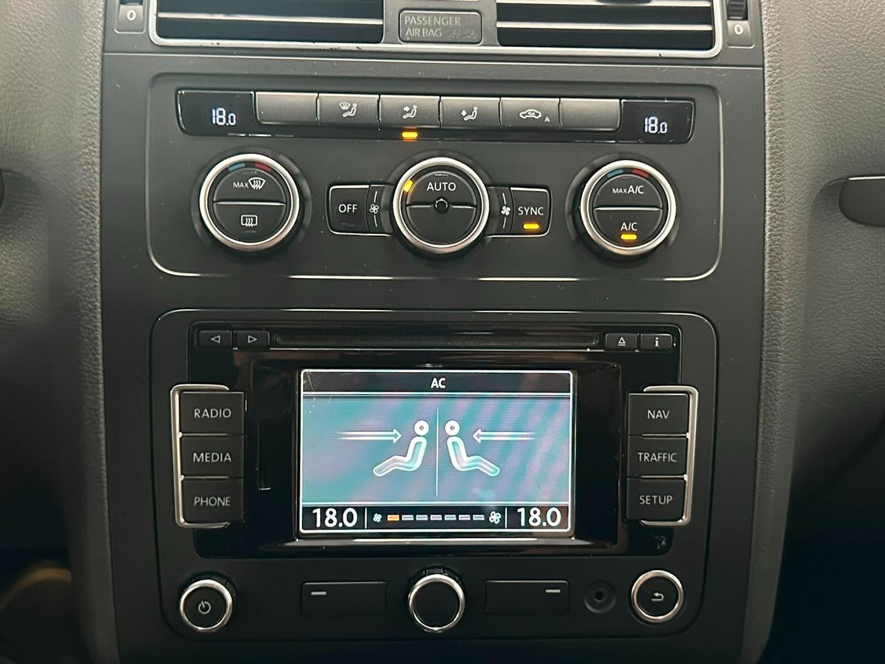 Volkswagen Touran Business 1.6 TDI DSG Comfortline