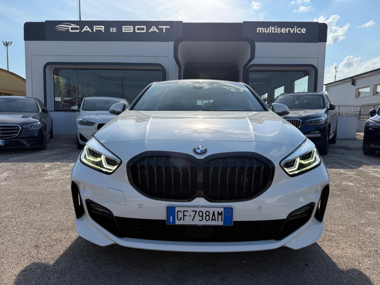 Bmw 116 116d 5p. Msport