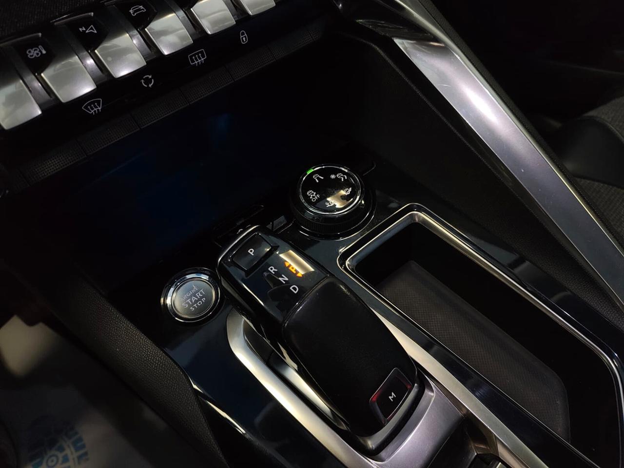 Peugeot 3008 GT Line AUTOMATICA NEOPATENTATI