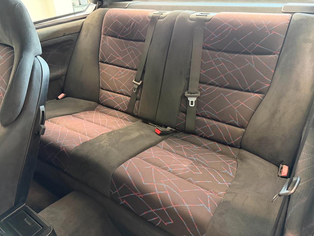 Bmw M3 E36 Coupè 3.2 321CV RESTAURO COMPLETO 44MILAKM ORIGINALI