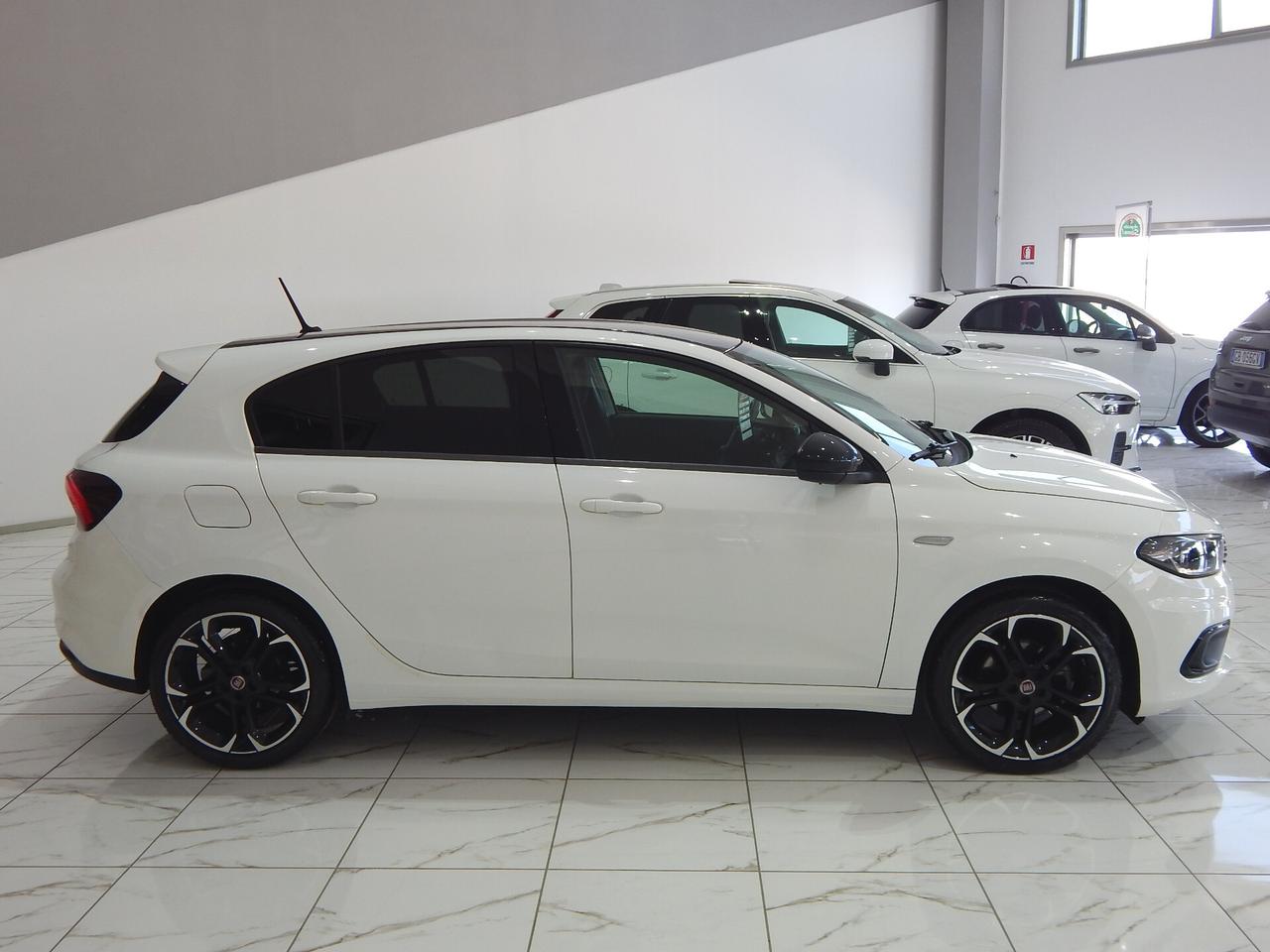 Fiat Tipo 1.6 mjt S-Design S&S 5 P. CARPLAY-PARK-RADAR-KAMERA