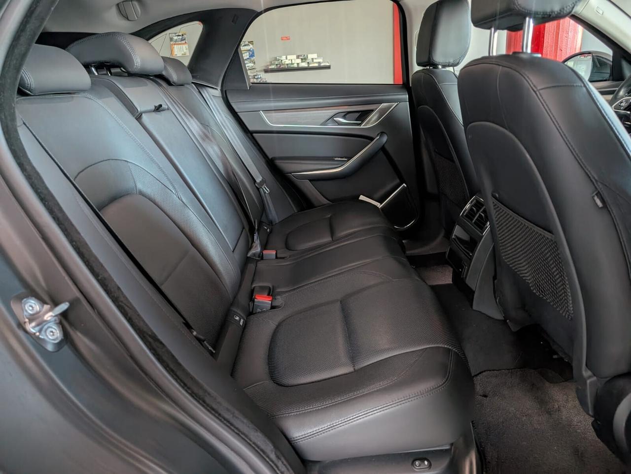 Jaguar F-Pace 2.0 D 163 CV AWD aut. SE