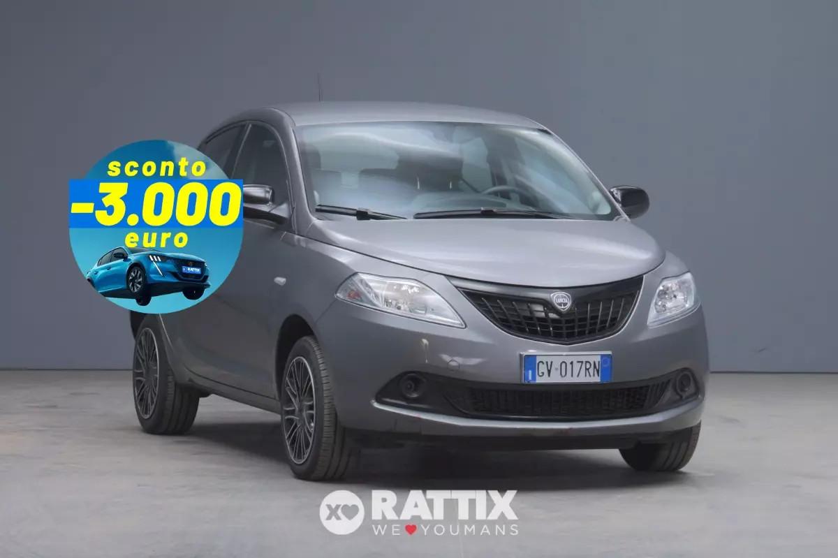 Lancia Ypsilon 1.0 Firefly Hybrid 70CV Oro