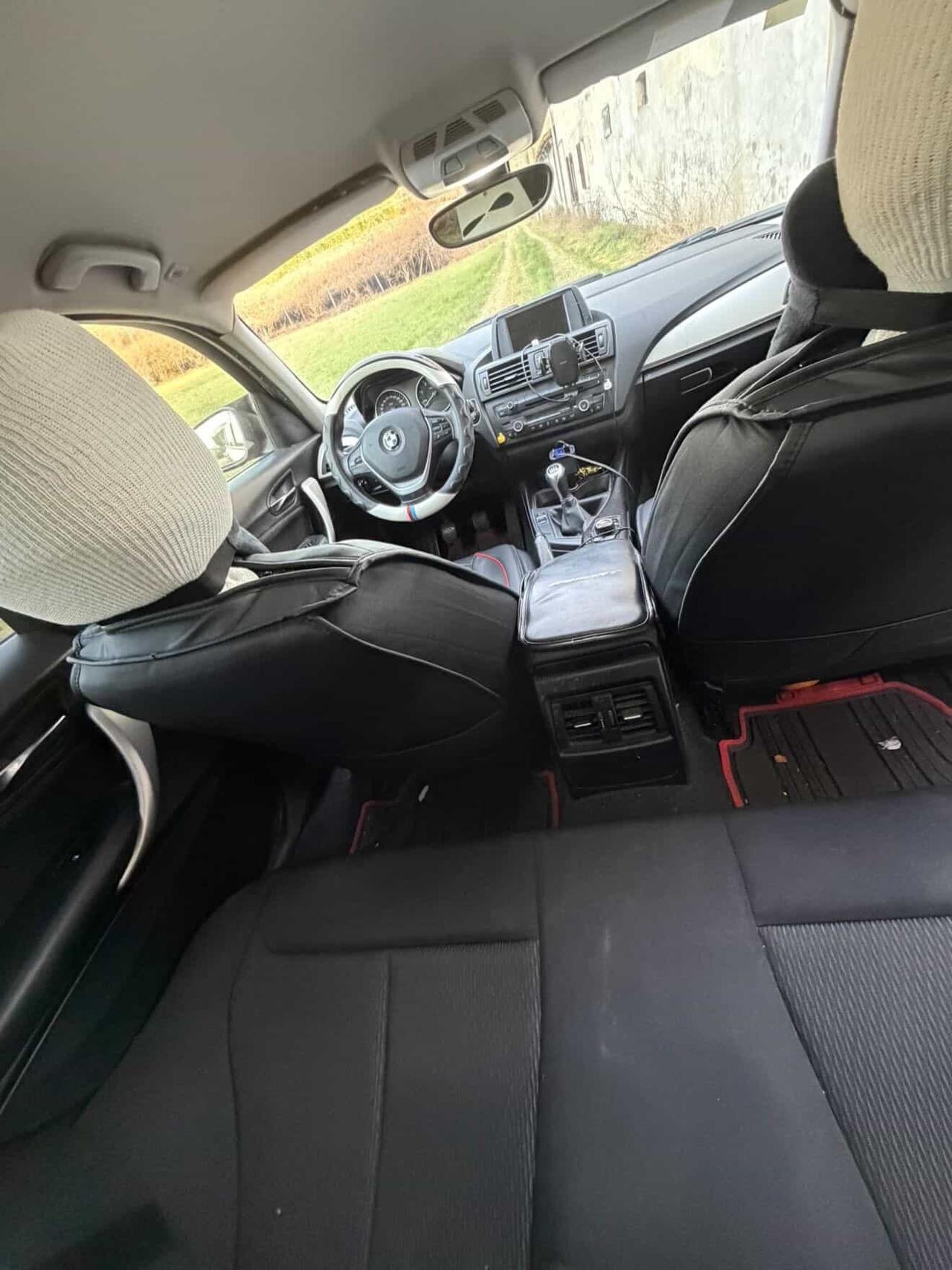 Bmw 116 116d 5p. Urban