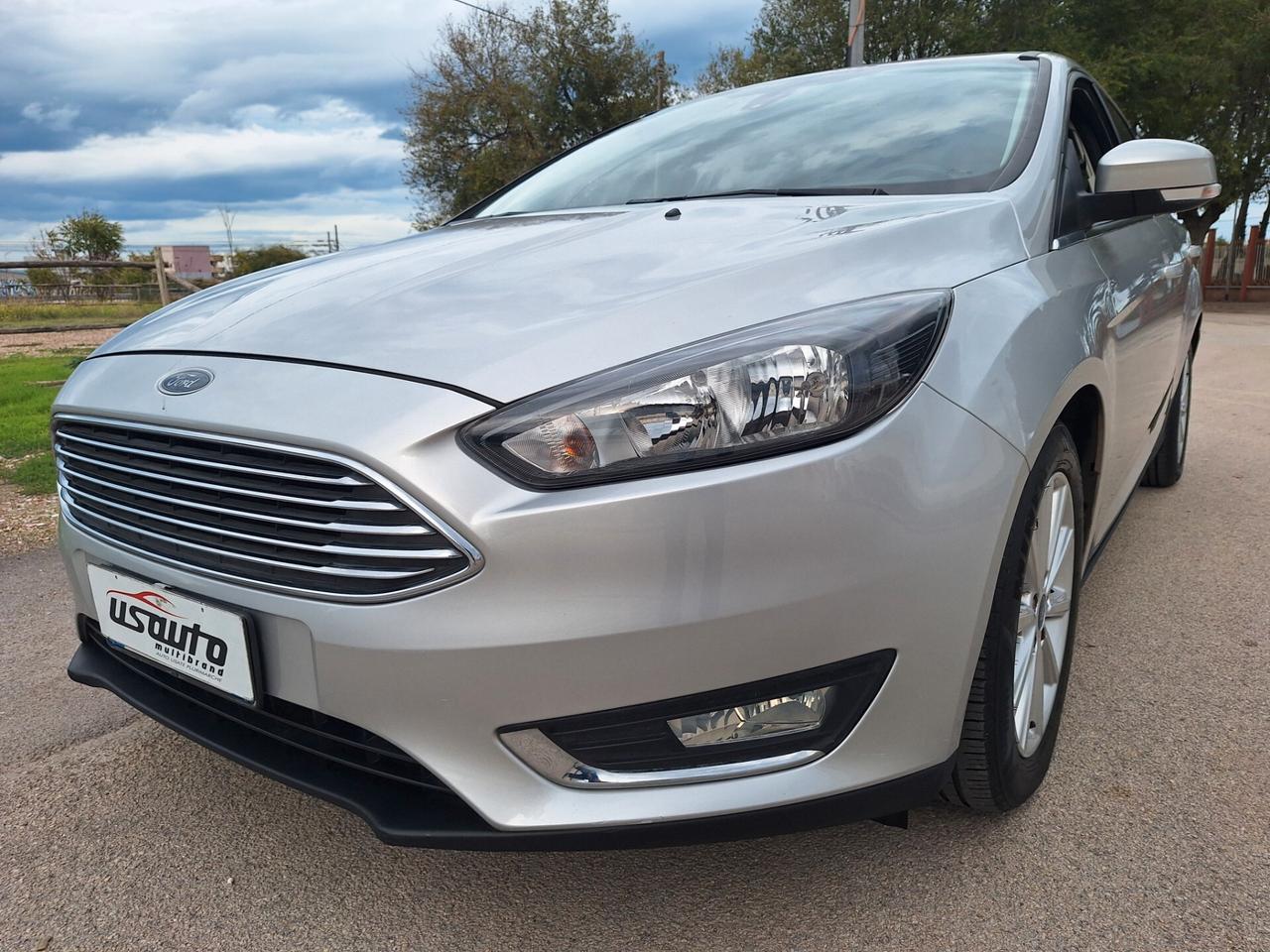 Ford Focus 1.5 TDCi 120 CV BERLINA 100000 KM