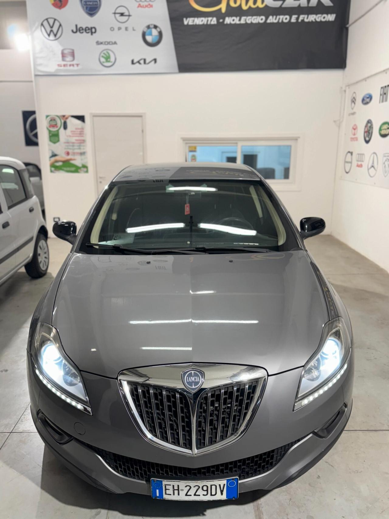 Lancia Delta 1.6 MJT DPF Silver