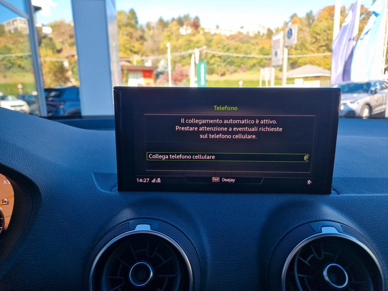 Audi Q2 35 TFSI S tronic Identity Black