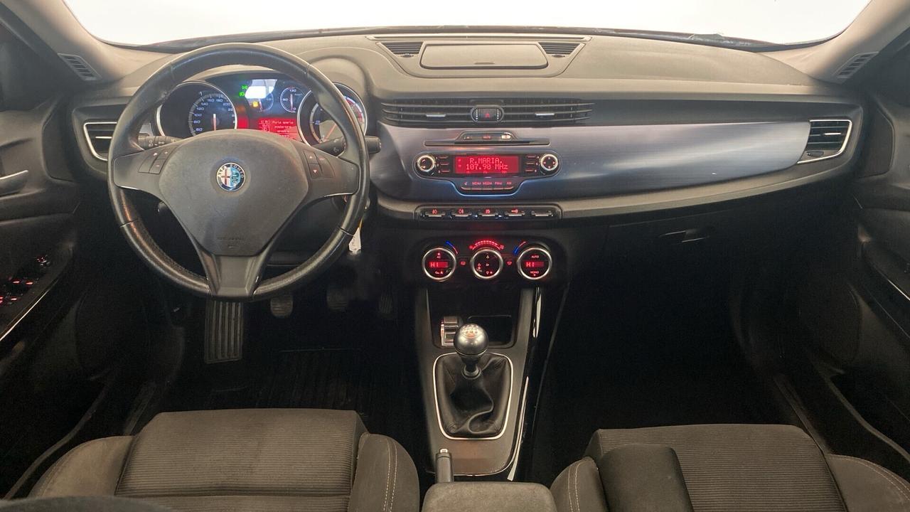 ALFA ROMEO GIULIETTA 1.6 DIESEL - NEOPATENTE