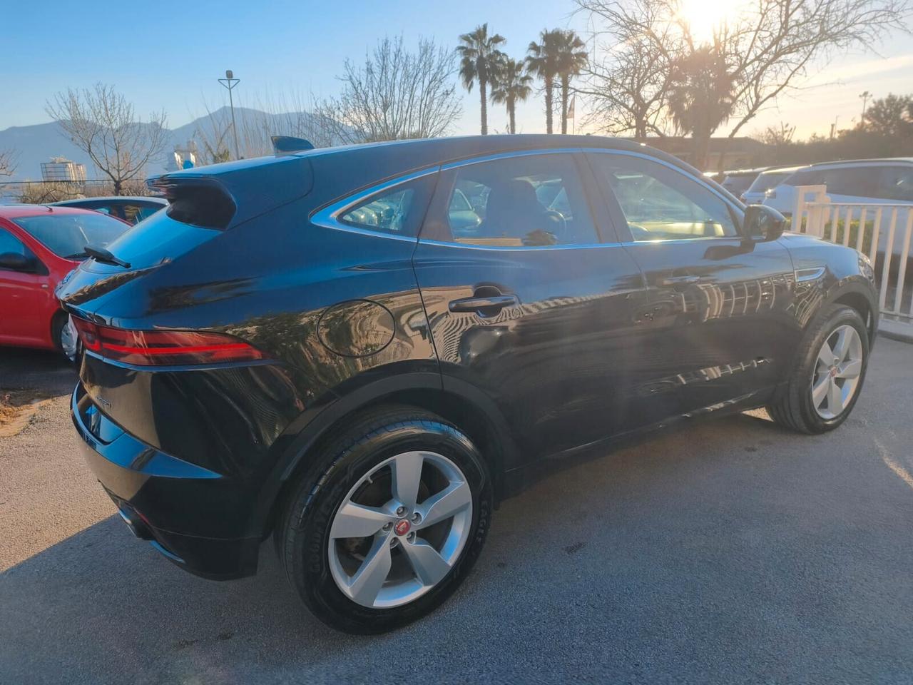 JAGUAR E-PACE R-DYNAMIC AWD 150CV FULL