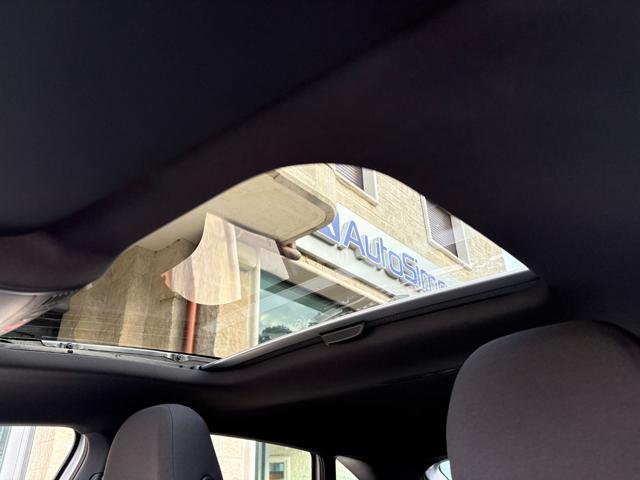 VOLKSWAGEN Taigo 1.0 TSI 115 CV R-Line TETTO APR/PAN