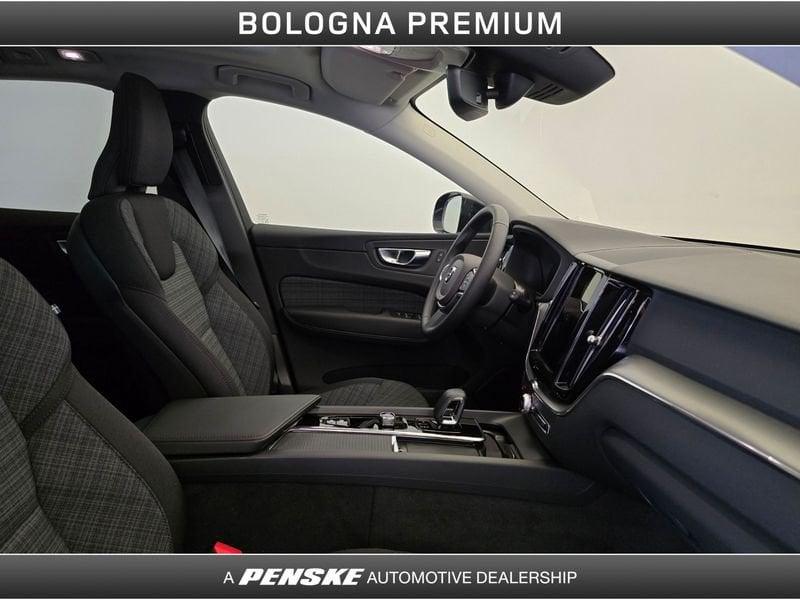 Volvo XC60 T6 Plug-in hybrid AWD automatico Core