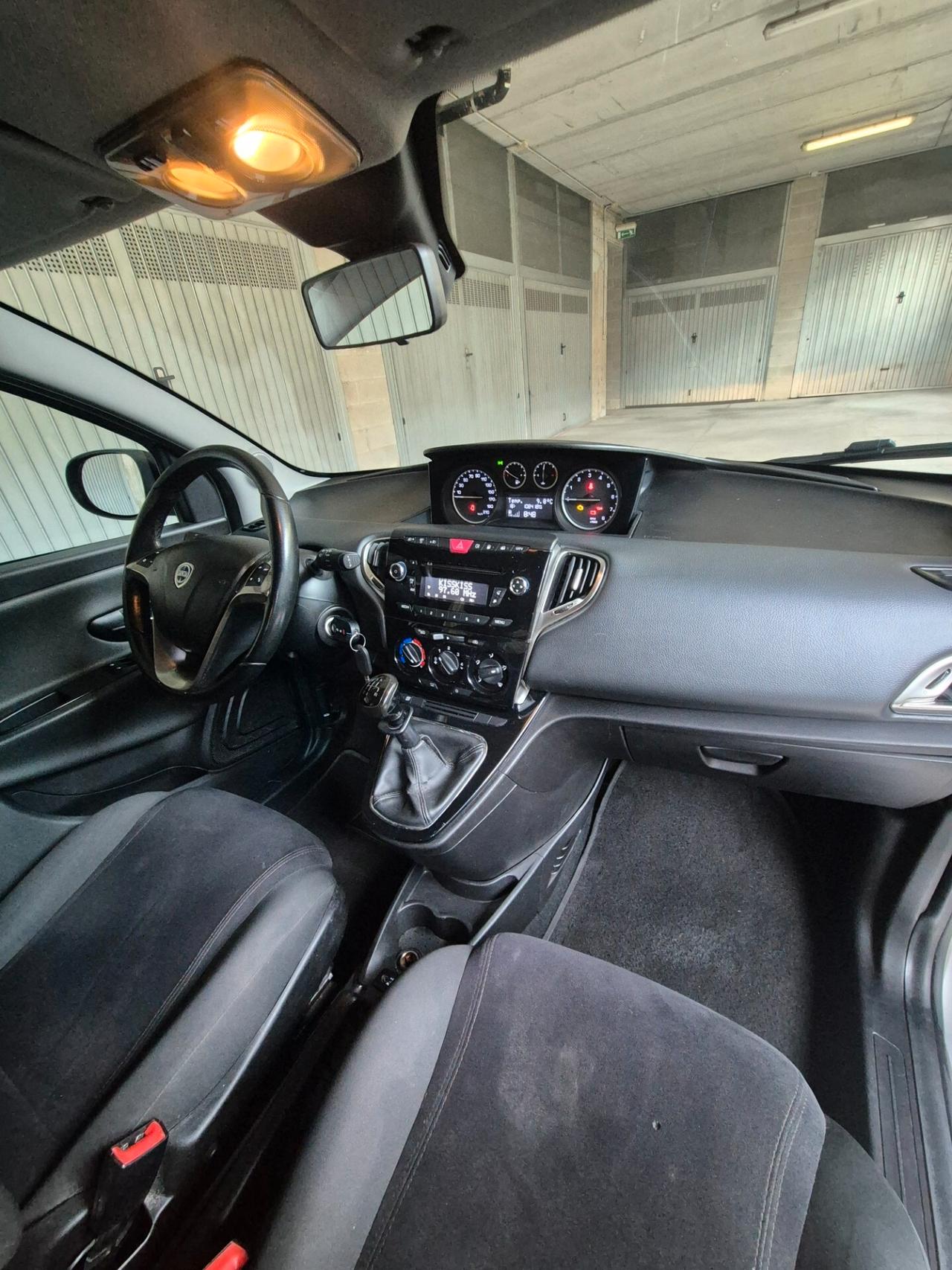 YPSILON BENZINA/METANO ECOCHIC GOLD