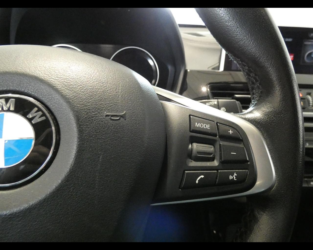 BMW X1 (F48) - X1 xDrive18d xLine