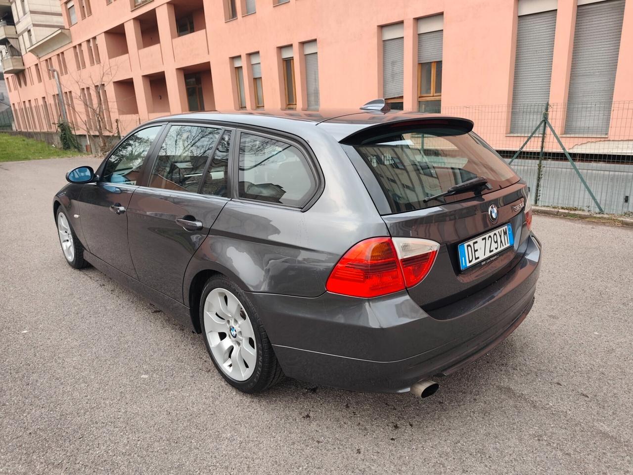 Bmw 320i Benz euro 4 Touring MSport