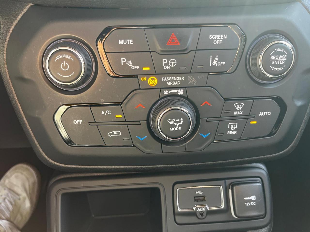 Jeep Renegade 1.5 turbo t4 mhev limited 2wd 130cv dct