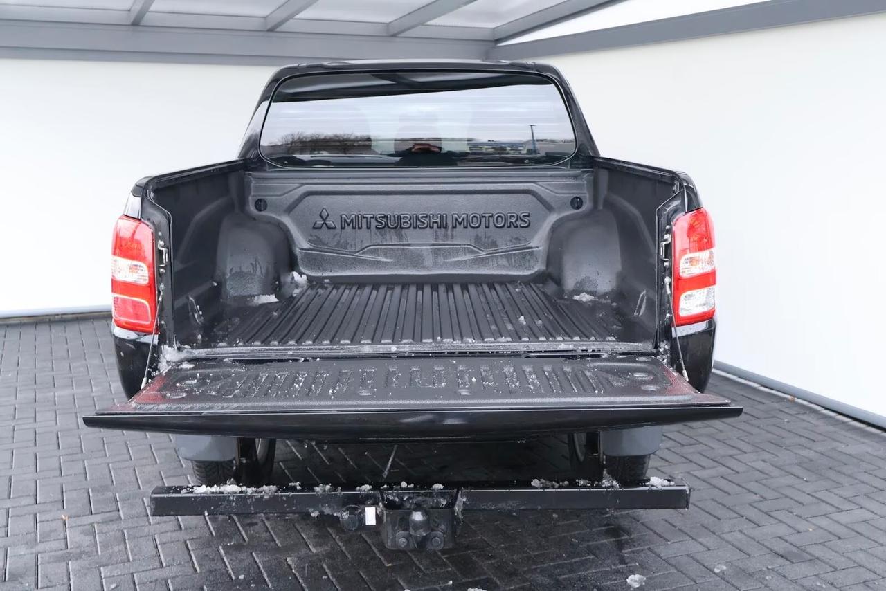 Mitsubishi L200 2.4 DI-D/154CV Double Cab Invite