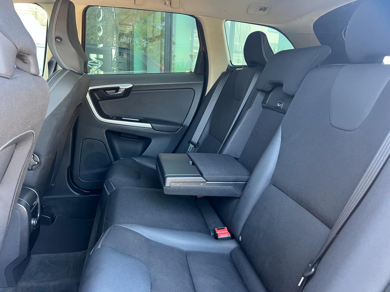 Volvo XC 60 D5 AWD/UNICA PROP.